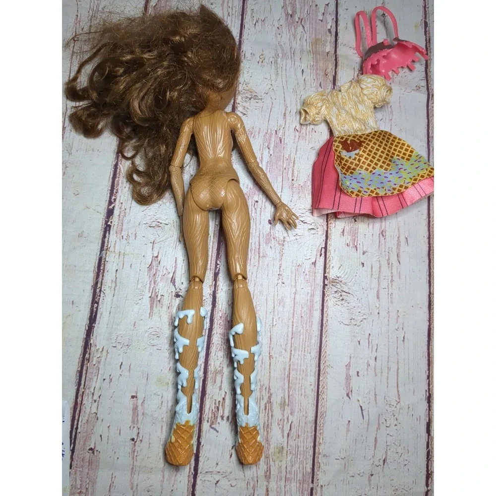 Cedar Wood -Mattel Ever‎ After High Doll  Candy Coated 2014